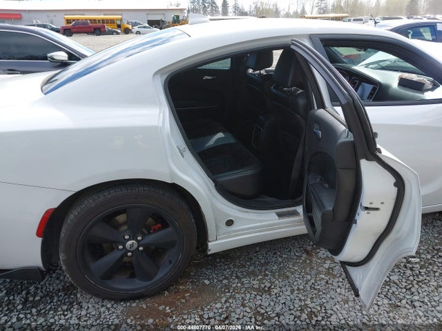 Продажа на аукционе авто 2015 Dodge Charger Road/track, vin: 2C3CDXCT8FH896556, номер лота: 44807770