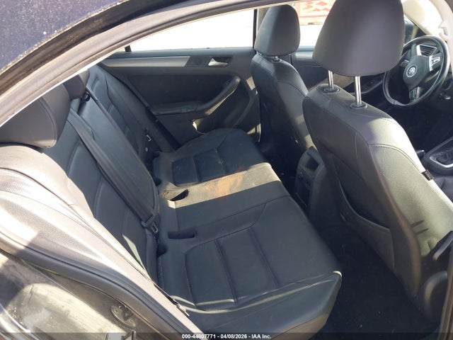 2014 Volkswagen Jetta 2.0l Tdi მანქანა იყიდება აუქციონზე, vin: 3VWLL7AJ4EM271438, აუქციონის ნომერი: 44807771