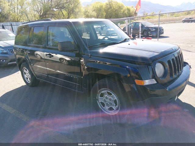 44807792 :رقم المزاد ، 1C4NJPBA3ED881861 vin ، 2014 Jeep Patriot Sport مزاد بيع