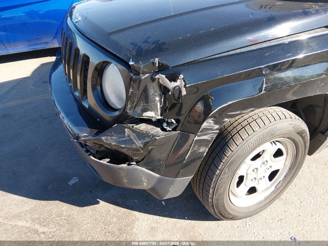 44807792 :رقم المزاد ، 1C4NJPBA3ED881861 vin ، 2014 Jeep Patriot Sport مزاد بيع