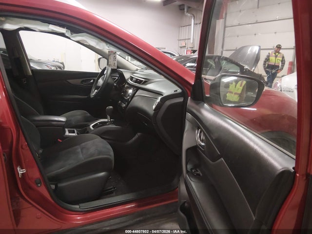 KNMAT2MV7FP568694 Nissan ROGUE SV