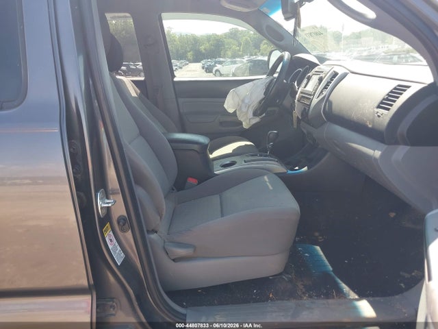Продажа на аукционе авто 2013 Toyota Tacoma Base V6, vin: 5TFLU4EN1DX083884, номер лота: 44807833