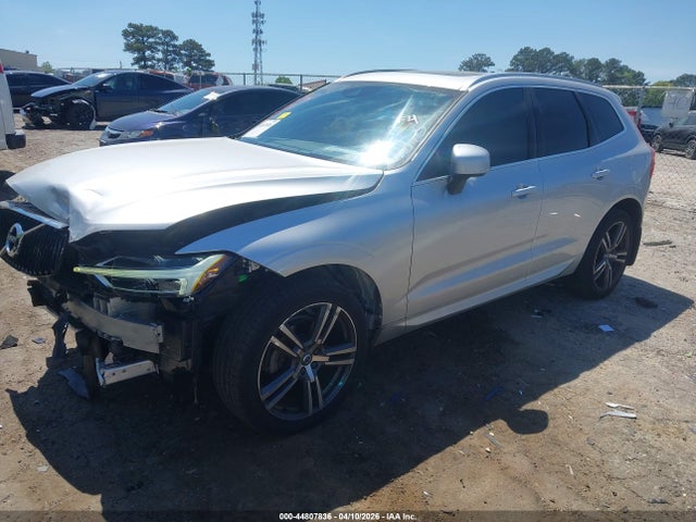 2021 Volvo Xc60 T5 Momentum მანქანა იყიდება აუქციონზე, vin: YV4102DKXM1684807, აუქციონის ნომერი: 44807836