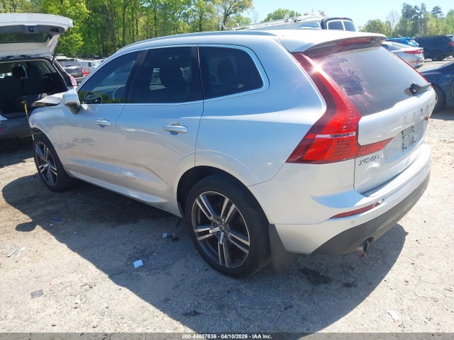 2021 Volvo Xc60 T5 Momentum მანქანა იყიდება აუქციონზე, vin: YV4102DKXM1684807, აუქციონის ნომერი: 44807836