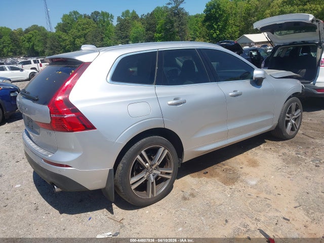 2021 Volvo Xc60 T5 Momentum მანქანა იყიდება აუქციონზე, vin: YV4102DKXM1684807, აუქციონის ნომერი: 44807836