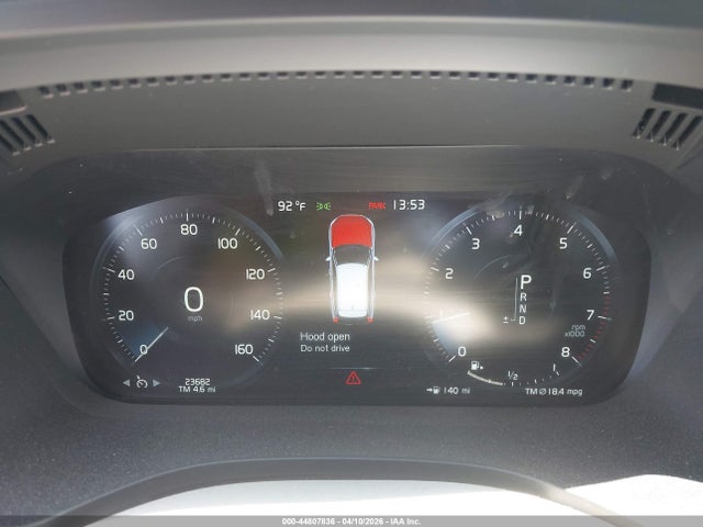 2021 Volvo Xc60 T5 Momentum მანქანა იყიდება აუქციონზე, vin: YV4102DKXM1684807, აუქციონის ნომერი: 44807836
