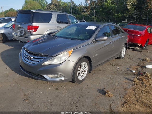 2012 Hyundai Sonata Gls მანქანა იყიდება აუქციონზე, vin: 5NPEB4AC1CH498295, აუქციონის ნომერი: 44807842