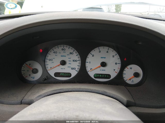 44807851 :رقم المزاد ، 2B4GP443X2R754101 vin ، 2002 Dodge Grand Caravan Sport مزاد بيع