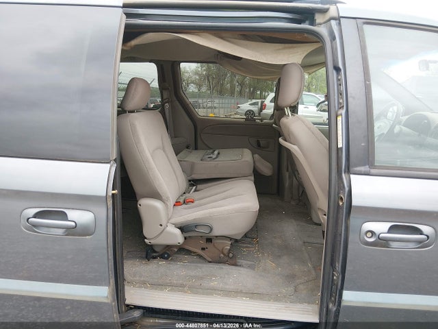 44807851 :رقم المزاد ، 2B4GP443X2R754101 vin ، 2002 Dodge Grand Caravan Sport مزاد بيع
