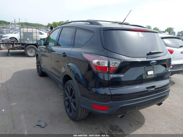 2017 Ford Escape Se მანქანა იყიდება აუქციონზე, vin: 1FMCU0GD4HUA18754, აუქციონის ნომერი: 44807858