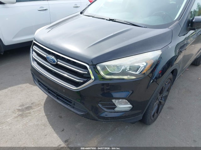 2017 Ford Escape Se მანქანა იყიდება აუქციონზე, vin: 1FMCU0GD4HUA18754, აუქციონის ნომერი: 44807858