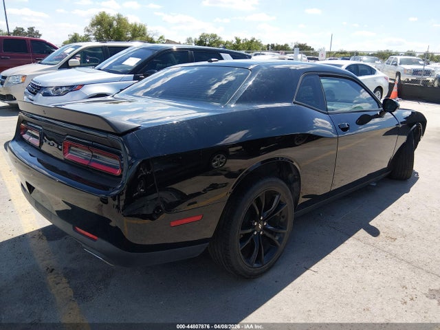 Dodge Challenger Sxt 2018 2C3CDZAG0JH153173 Image 4