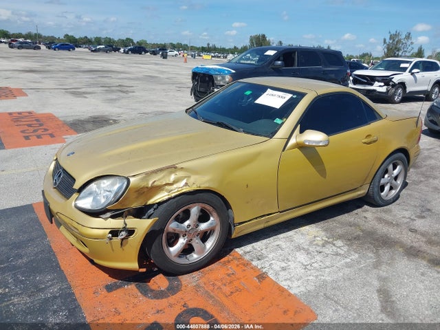 Aukcja sprzedaży 2001 Mercedes-benz Slk 320, vin: WDBKK65FX1F209519, numer aukcji: 44807888