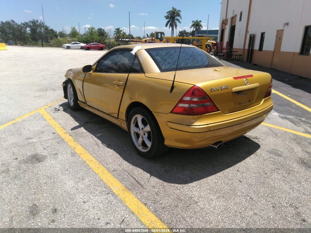 Aukcja sprzedaży 2001 Mercedes-benz Slk 320, vin: WDBKK65FX1F209519, numer aukcji: 44807888
