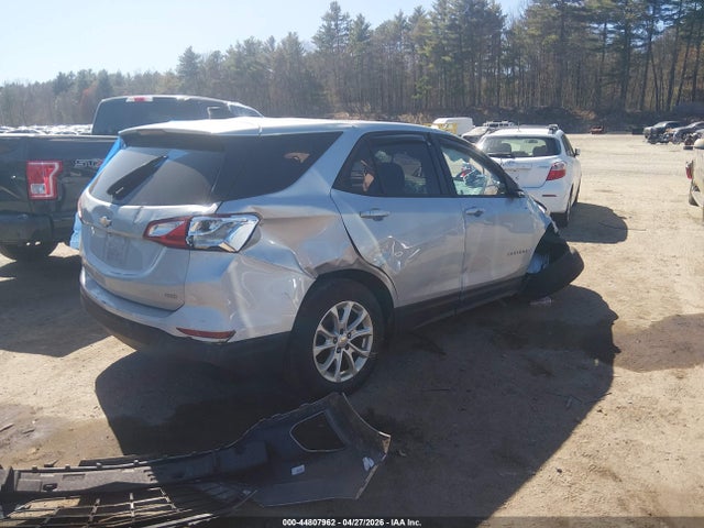 Chevrolet EQUINOX LS 2019 2GNAXSEV5K6146895 Image 4