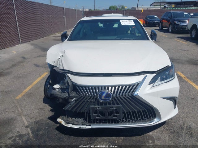 Продажа на аукционе авто 2020 Lexus Es 300h, vin: 58AC21B13LU006122, номер лота: 44807969