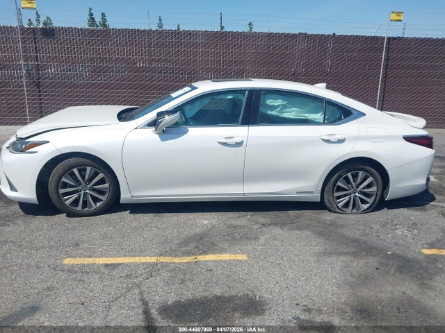 Продажа на аукционе авто 2020 Lexus Es 300h, vin: 58AC21B13LU006122, номер лота: 44807969
