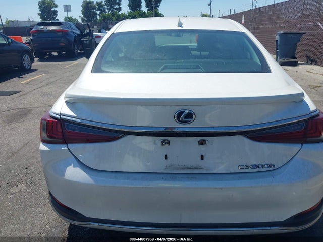Продажа на аукционе авто 2020 Lexus Es 300h, vin: 58AC21B13LU006122, номер лота: 44807969