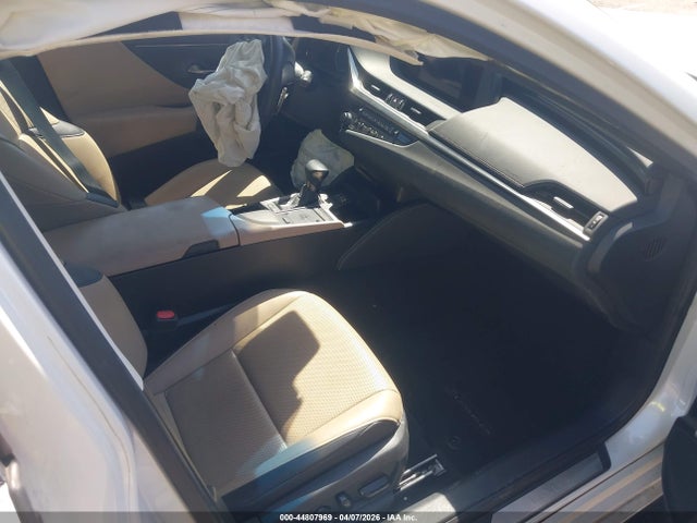 Продажа на аукционе авто 2020 Lexus Es 300h, vin: 58AC21B13LU006122, номер лота: 44807969