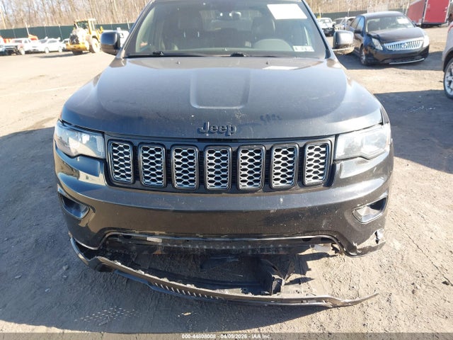 2017 JEEP GRAND CHEROKEE 1C4RJFAGXHC841675 Photo 5