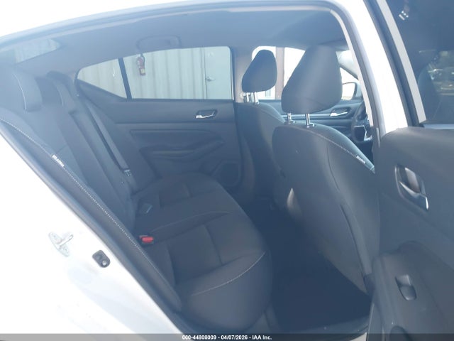 44808009 :رقم المزاد ، 1N4BL4BV0NN363916 vin ، 2022 Nissan Altima S Fwd مزاد بيع