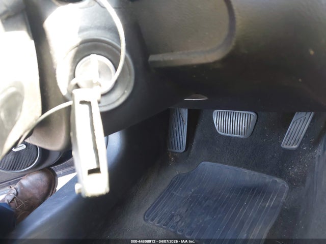 2010 CHEVROLET CAMARO 2G1FC1EV1A9185932 Photo 10