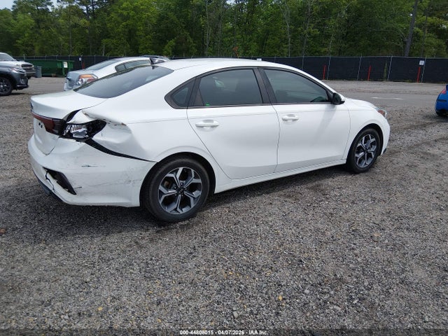 Продажа на аукционе авто 2019 Kia Forte Lxs, vin: 3KPF24AD4KE122013, номер лота: 44808015