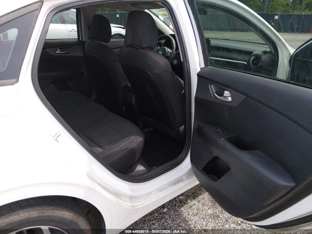 Продажа на аукционе авто 2019 Kia Forte Lxs, vin: 3KPF24AD4KE122013, номер лота: 44808015
