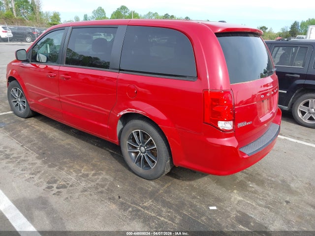 2015 Dodge Grand Caravan Sxt მანქანა იყიდება აუქციონზე, vin: 2C4RDGCG0FR635893, აუქციონის ნომერი: 44808024