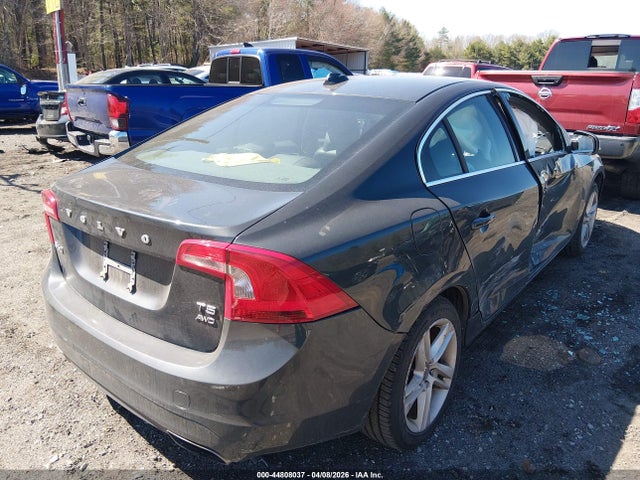 2014 Volvo S60 T5 მანქანა იყიდება აუქციონზე, vin: YV1612FH3E1292674, აუქციონის ნომერი: 44808037