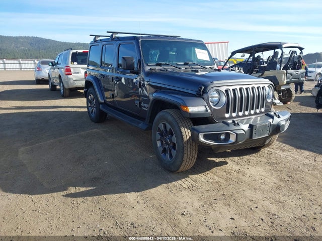 1C4HJXEG4JW316319 Jeep Wrangler Unlimited Sahara 4x4