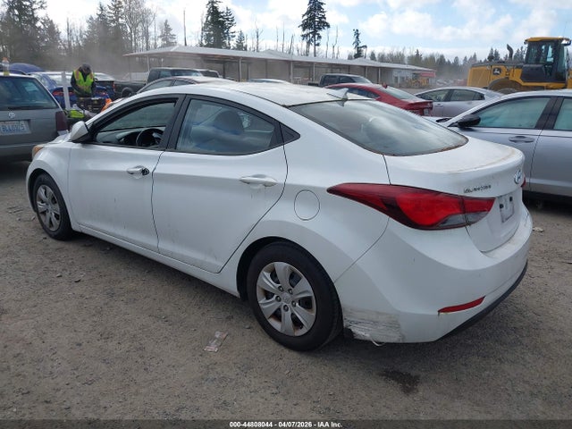 2016 HYUNDAI ELANTRA 5NPDH4AE2GH694389 Photo 2