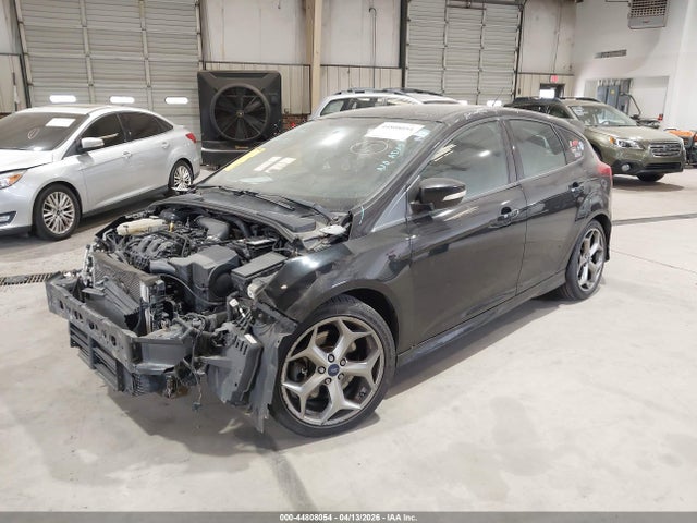 44808054 :رقم المزاد ، 1FADP3L95EL141201 vin ، 2014 Ford Focus St مزاد بيع