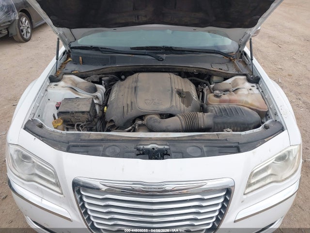 Aukcja sprzedaży 2013 Chrysler 300c, vin: 2C3CCAET8DH731407, numer aukcji: 44808055
