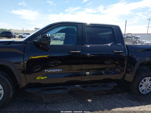 Продажа на аукционе авто 2026 Toyota Tundra Sr5 Crewmax 5.5' Bed, vin: 5TFLA5DB4TX343022, номер лота: 44808063
