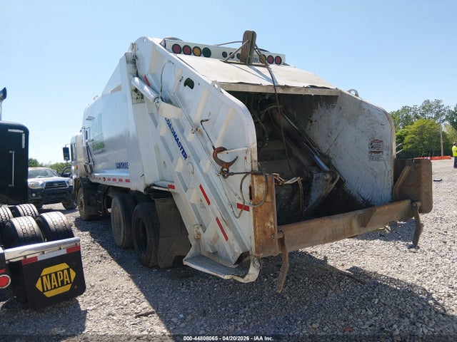 Auction sale of the 2006 Peterbilt 320, vin: 1NPZL00X86D716490, lot number: 44808065