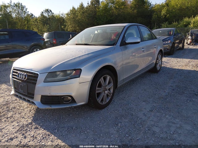 2011 AUDI A4 WAUAFAFL3BN033328 Photo 1