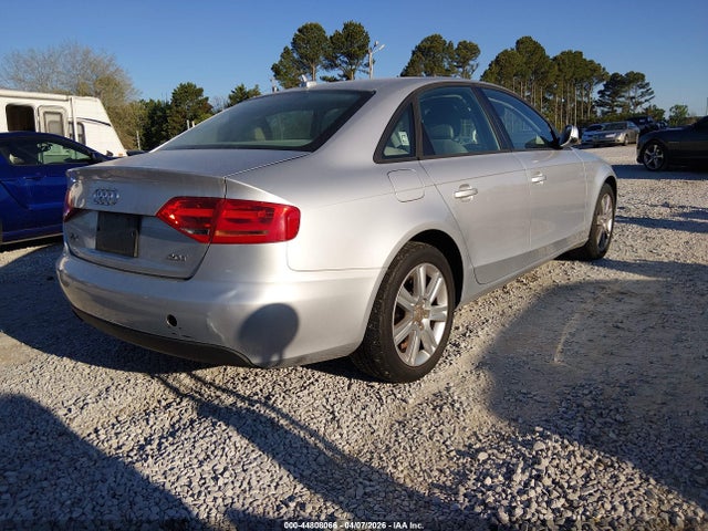 2011 AUDI A4 WAUAFAFL3BN033328 Photo 3