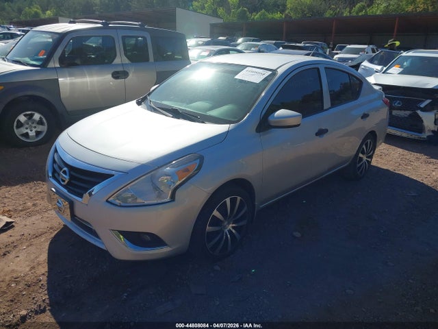 2019 NISSAN VERSA 3N1CN7AP4KL829181 Photo 1