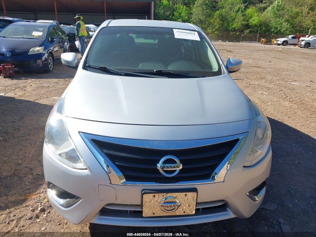 2019 NISSAN VERSA 3N1CN7AP4KL829181 Photo 5