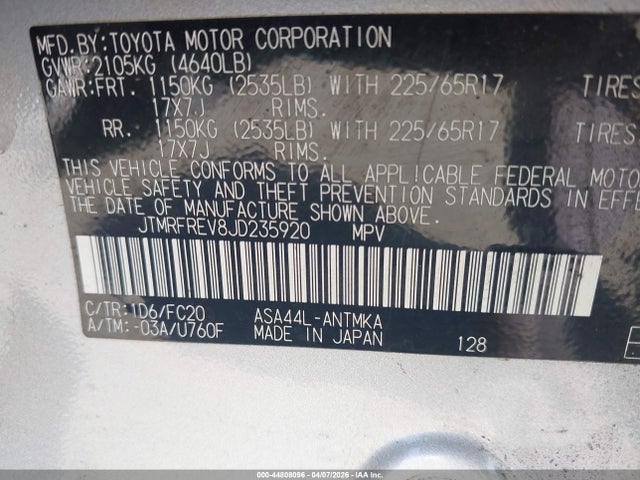 JTMRFREV8JD235920 Toyota Rav4 Xle