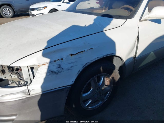 44808107 :رقم المزاد ، JT8GK13T5S0083544 vin ، 1995 Lexus Es 300 مزاد بيع