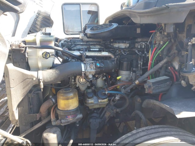 Продажа на аукционе авто 2013 Freightliner Cascadia 125, vin: 1FUJGLDR0DLBZ1624, номер лота: 44808112
