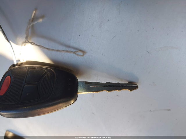 1C4NJRFB6GD608527 Jeep Patriot Latitude