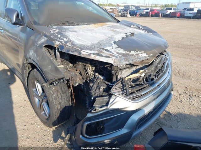 Продаж на аукціоні авто 2018 Hyundai Santa Fe Sport 2.4l, vin: 5NMZT3LB6JH082511, номер лоту: 44808133