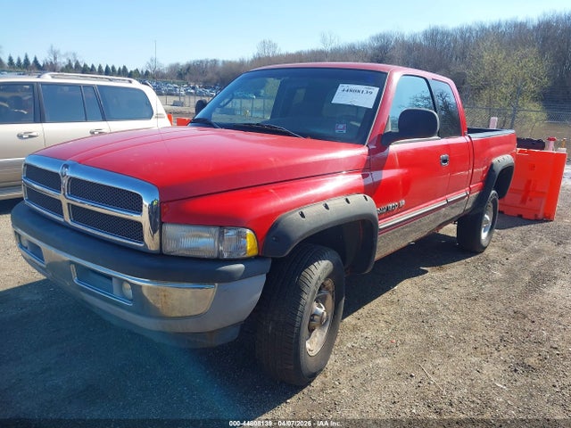 2000 DODGE RAM 1500 1B7HF13Z9YJ164709 Photo 1