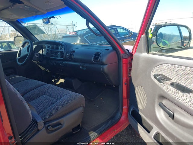 2000 DODGE RAM 1500 1B7HF13Z9YJ164709 Photo 4