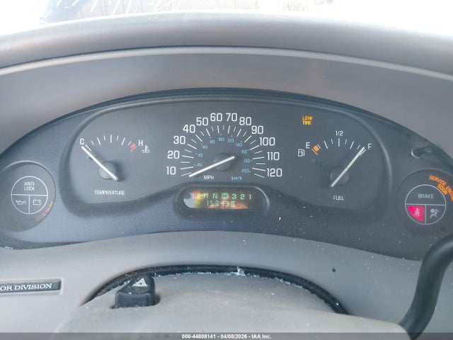 1999 Buick Century Custom მანქანა იყიდება აუქციონზე, vin: 2G4WS52M1X1491948, აუქციონის ნომერი: 44808141