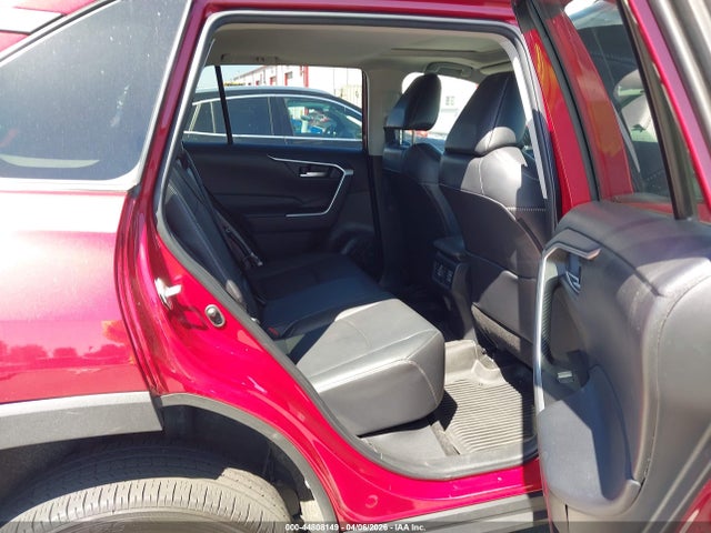 2T3C1RFV8SW389275 Toyota Rav4 Xle Premium