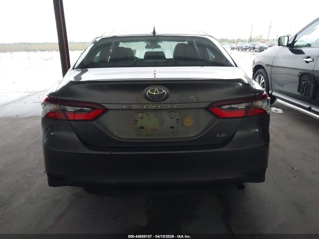 4T1C11AK8PU754522 Toyota CAMRY LE